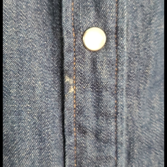 Levis Ultimate Western Denim Shirt - Picture 7 of 15